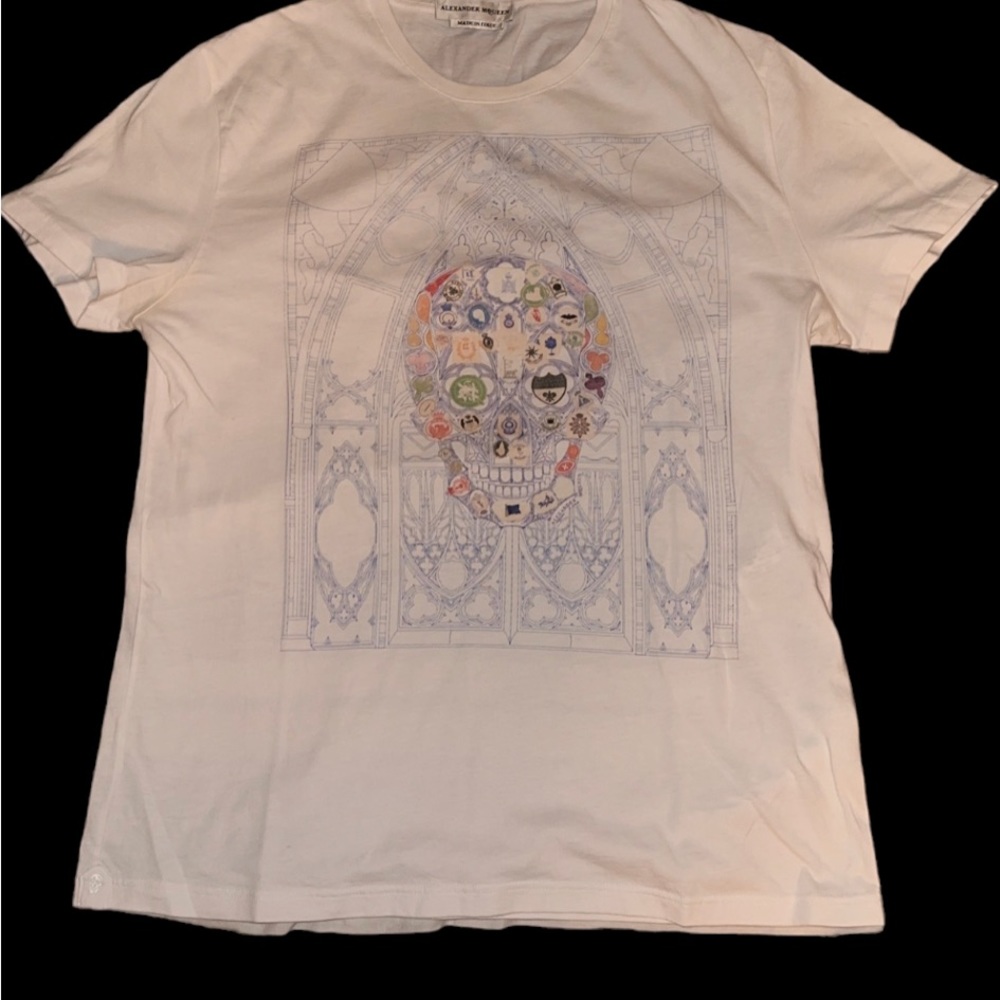 Alexander McQueen tshirt size medium!